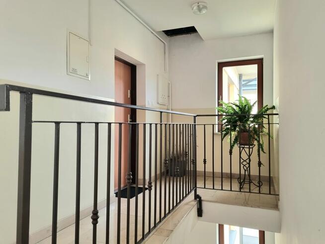 Komfortowe mieszkanie (m3) w Piasecznie z garażem