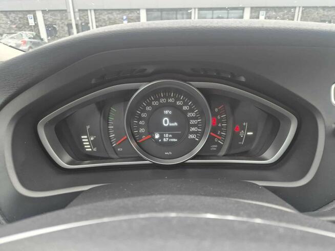 Volvo V40 T3 • 1.6 150 KM Benzyna • Salon Polska • Prywatny