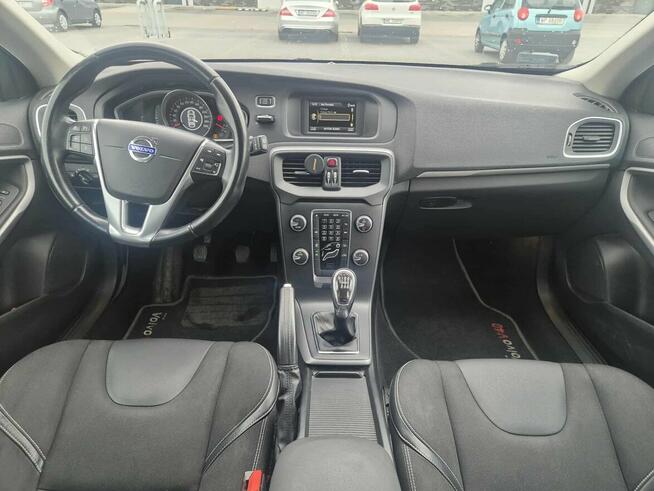 Volvo V40 T3 • 1.6 150 KM Benzyna • Salon Polska • Prywatny