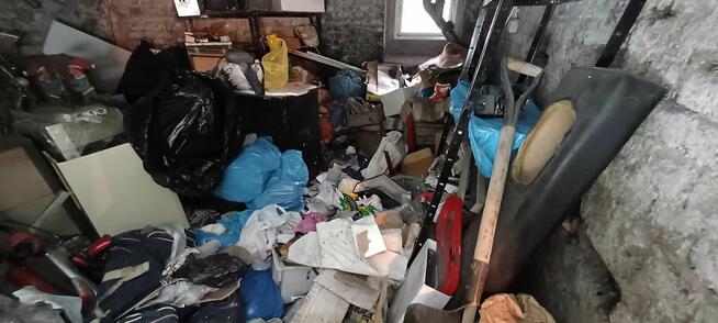 Opróżnianie sprzątanie mieszkań domów wywóz mebli śmieci agd
