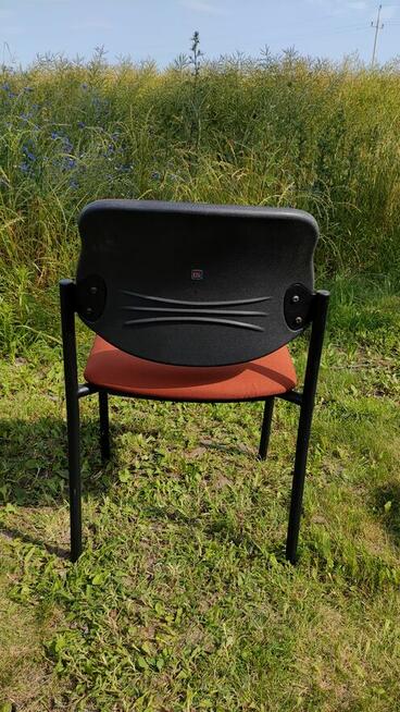 Krzesła tapicerowane INS Nowy Styl - 40 zł za sztukę / 100 z