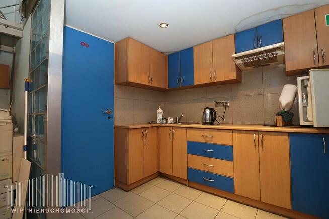 Budynek produkcyjno-magazynowy w Łodzi