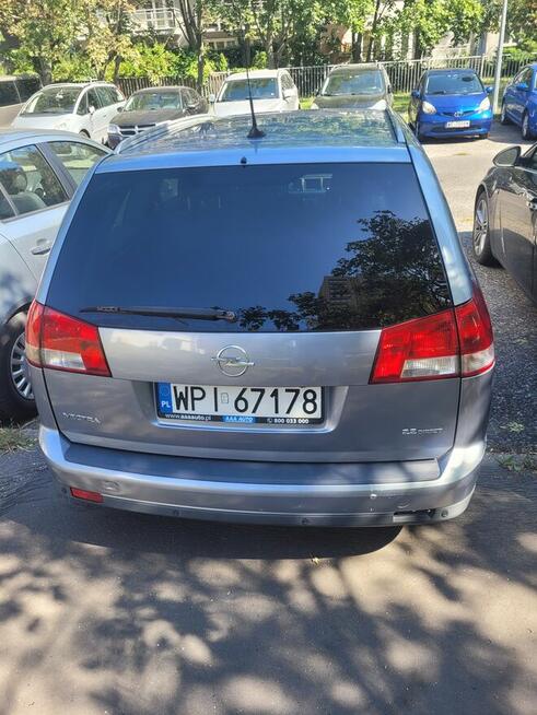 Sprzedam Opel Vectra C kombi 2.2 benzyna 2008 rok