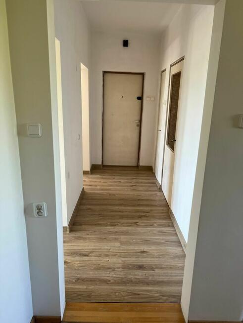 Jasne mieszkanie w Wierzchucinie Królewskim sprzedam