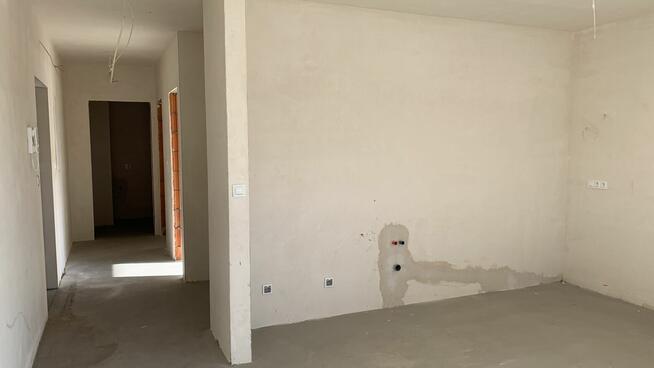 Mieszkanie z dużym balkonem - stan deweloperski