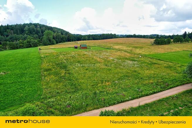 * Działki budowlane wśród lasów pod Szeską Górą *