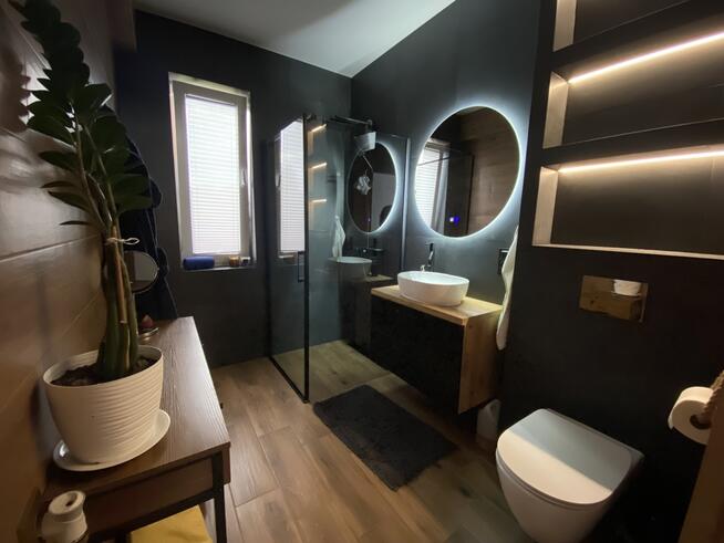 Nowoczesny dom w zabudowie szeregowej-Rakowiska