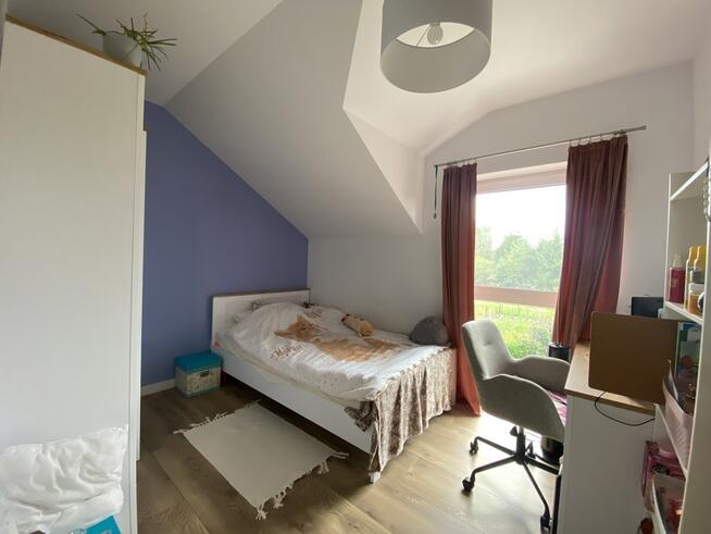 Nowoczesny dom w zabudowie szeregowej-Rakowiska