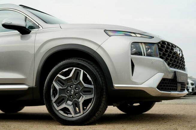 Hyundai Santa Fe FUL LED 7-osob panorama skóra kamery wentylacja parktronik TOTALNY MAX