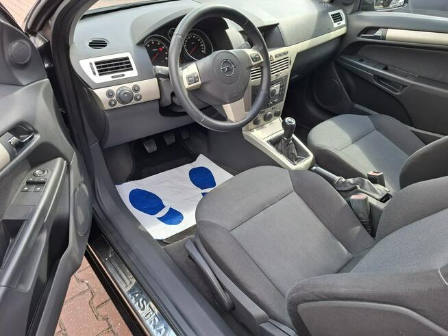 Opel Astra 1.6 GTC. Sprowadzona z Niemiec. Zadbana. Bogate Wyposażenie.