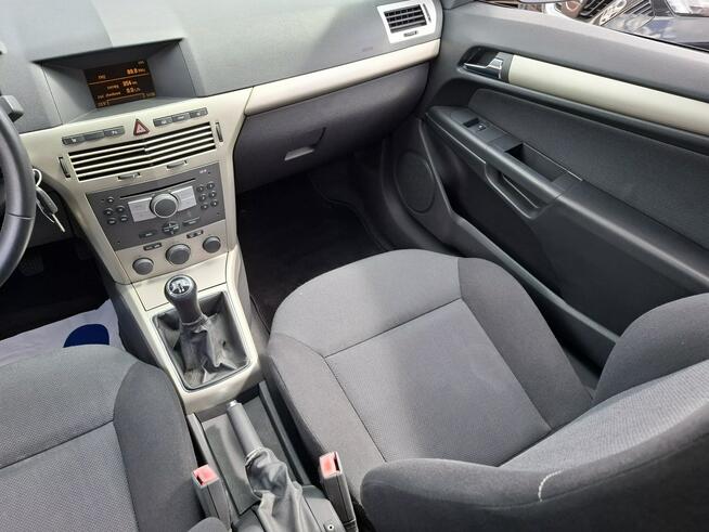 Opel Astra 1.6 GTC. Sprowadzona z Niemiec. Zadbana. Bogate Wyposażenie.