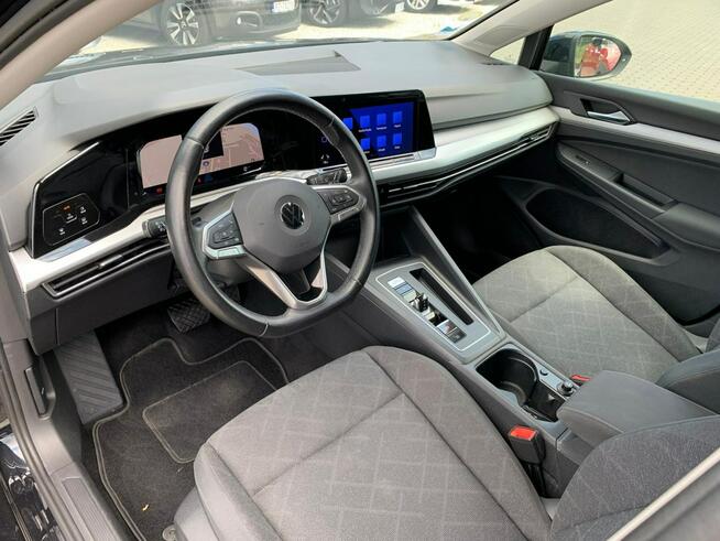 Volkswagen Golf 2.0TDI 150 Automat KeyLess Radar Navi CarPlay