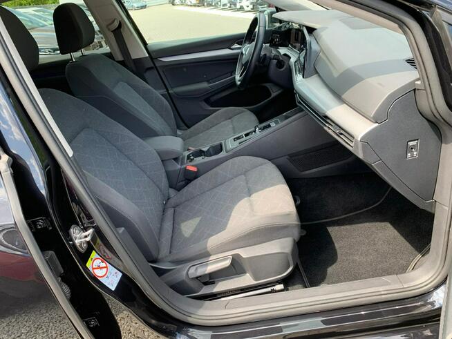 Volkswagen Golf 2.0TDI 150 Automat KeyLess Radar Navi CarPlay