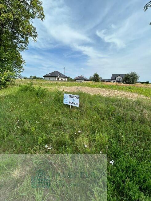 Sprzedam działkę budowlaną