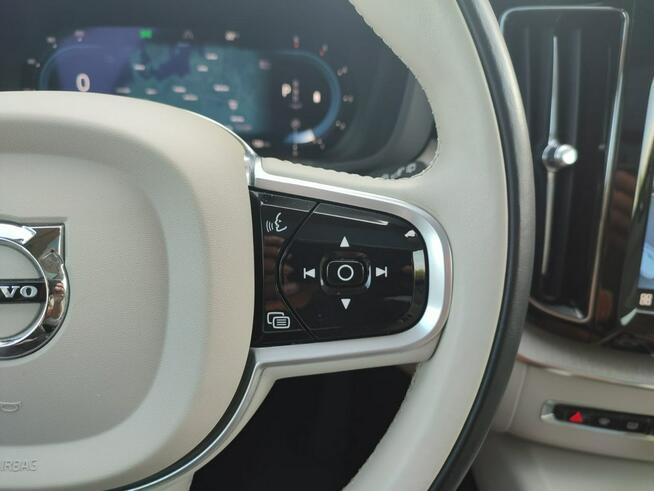 Volvo XC 60 Panorama Bovers&wilkins