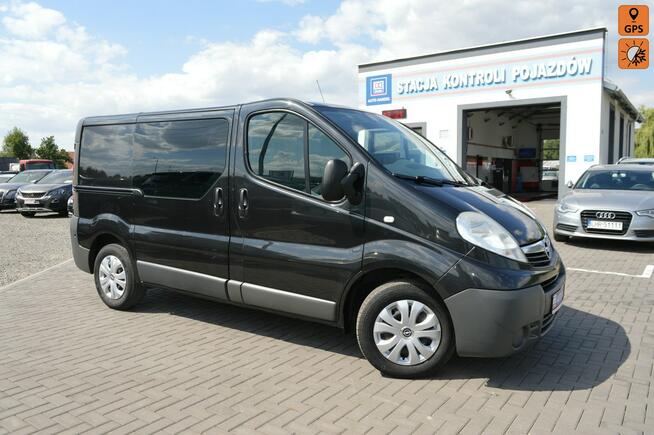 Opel Vivaro 2.0 CDTI 6 osobób Brygadówka Klimatyzacja Navi Bluetooth 248 tys.km