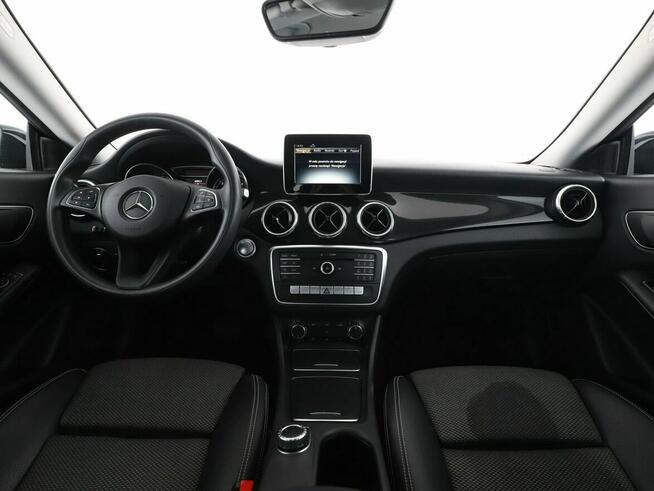 Mercedes CLA 180 GRATIS! Pakiet Serwisowy o wartości 700 zł!