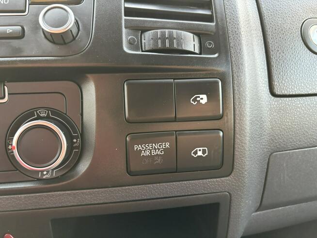 Volkswagen Caravelle 2.0tdi 140 koni 9osob