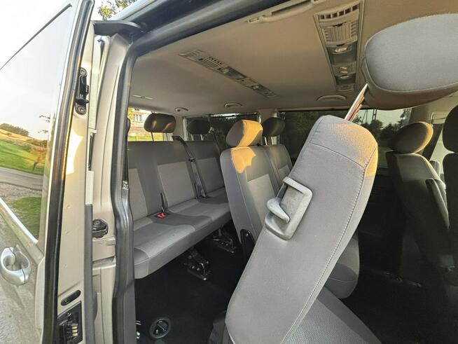 Volkswagen Caravelle 2.0tdi 140 koni 9osob