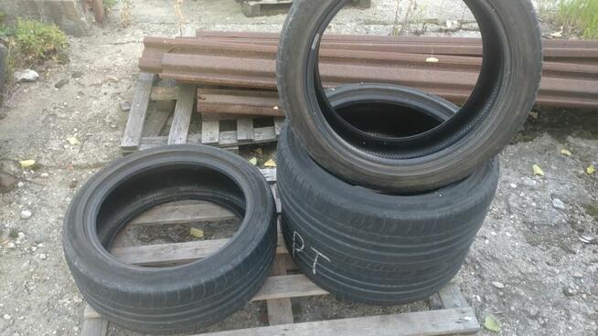Opony Dunlop 235/45 R18