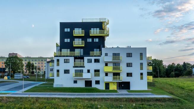 Mieszkanie z dużym balkonem - stan deweloperski