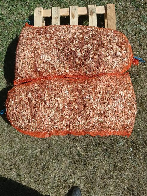 Sprzedam zrębki z drzewa liściastego, pakowane w worki