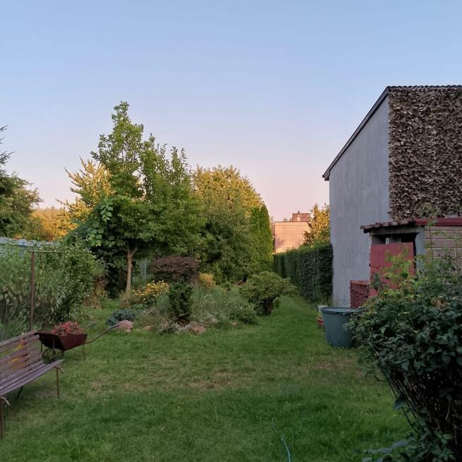 Piekny dom z ogrodem