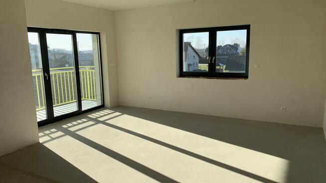 Mieszkanie z dużym balkonem - stan deweloperski