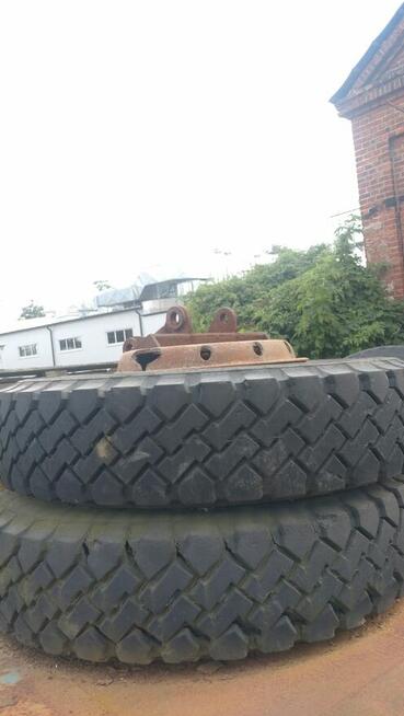 Opony cieżarowe z felgami