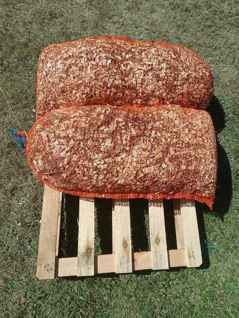 Sprzedam zrębki z drzewa liściastego, pakowane w worki