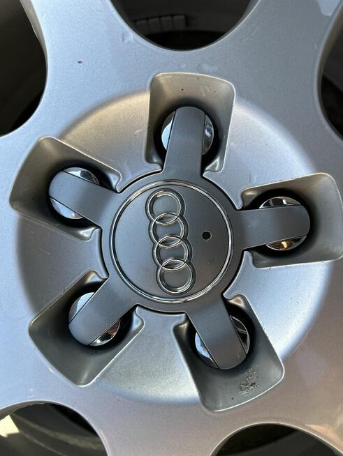 Felga 7Jx17 z oponą Hankook Ventus S1 evo2 SUV 235/65 R17