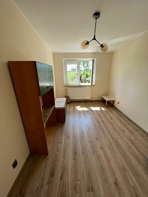 Jasne mieszkanie w Wierzchucinie Królewskim sprzedam