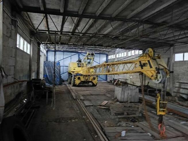 Syndyk sprzeda żurawia samojezdnego kołowego