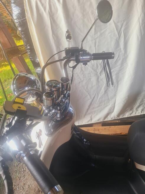 Skuter Grande Retro motorower 50/70 odblokowany