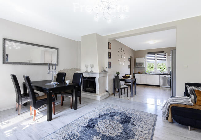 Dom z ogrodem i poddaszem do aranżacji – Żółwin