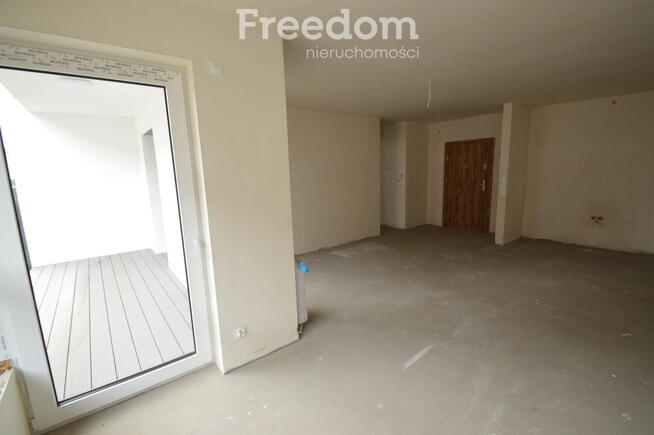 Nowy apartament z loggią w Opolu.