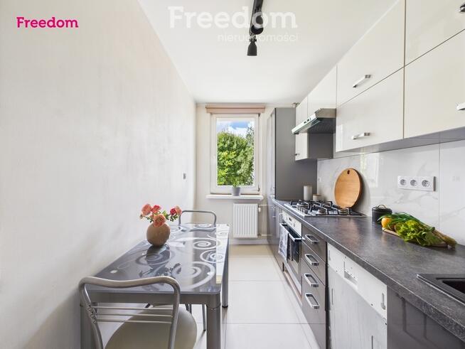 Duże 4 pokoje–balkon, piwnica, świetna lokalizacja