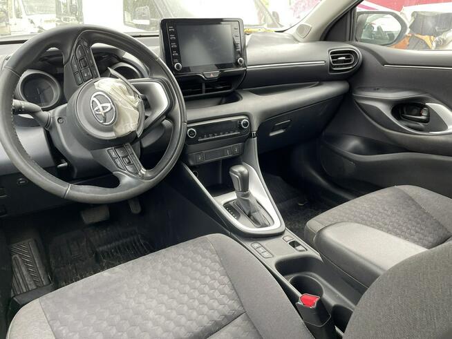 Toyota Yaris Hybrid 1.5 Active Salon PL 2023 FV 23%