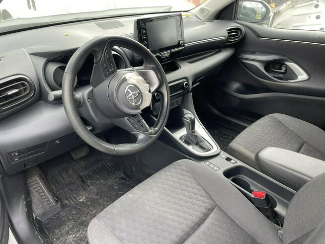 Toyota Yaris Hybrid 1.5 Active Salon PL 2023 FV 23%