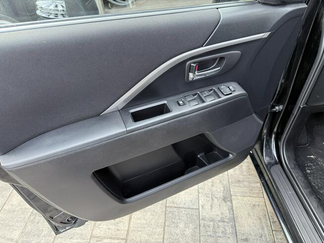 Mazda 5 7 osobowa Serwisowana w ASO mazdy Bezwypadkowa stan IDEALNY !!!