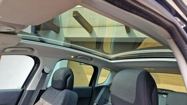 Peugeot 3008 Stan BDB 2,0 HDI 150KM bogate wyposażenie % % GWARANCJA % % %