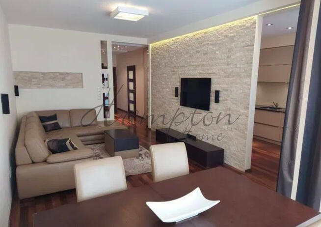 Mieszkanie Warszawa gm. Śródmieście Śródmieście, Pokorna