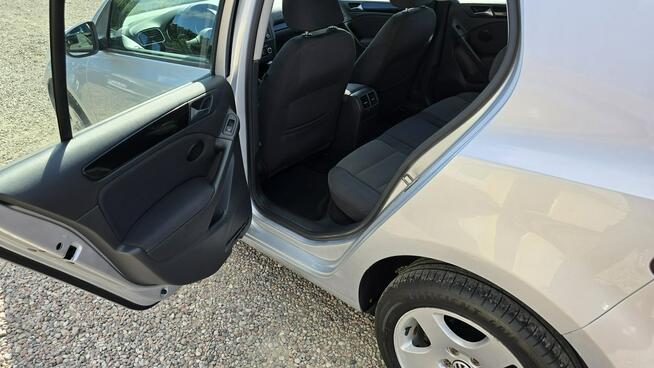 Volkswagen Golf 2xPDC, AC auto