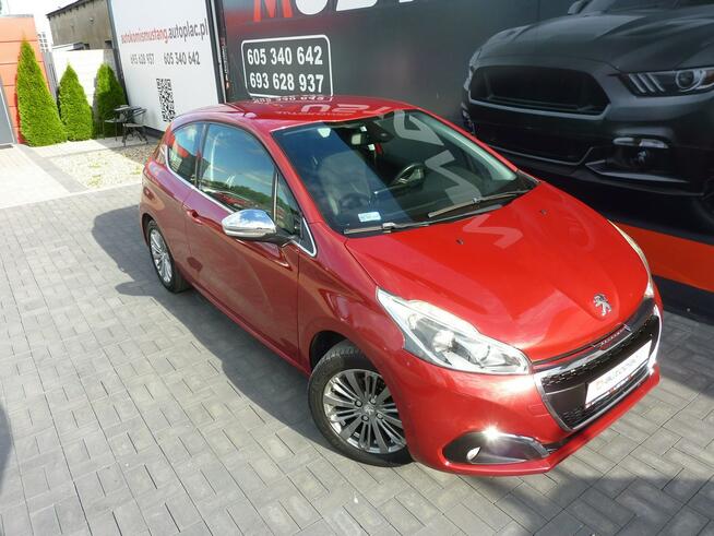 Peugeot 208 ALLURE*Benzyna 82Ps*Navi*Kamera*Klimatronik*Grzane Fotele*ParkAssist