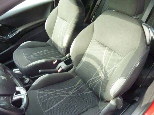 Peugeot 208 ALLURE*Benzyna 82Ps*Navi*Kamera*Klimatronik*Grzane Fotele*ParkAssist