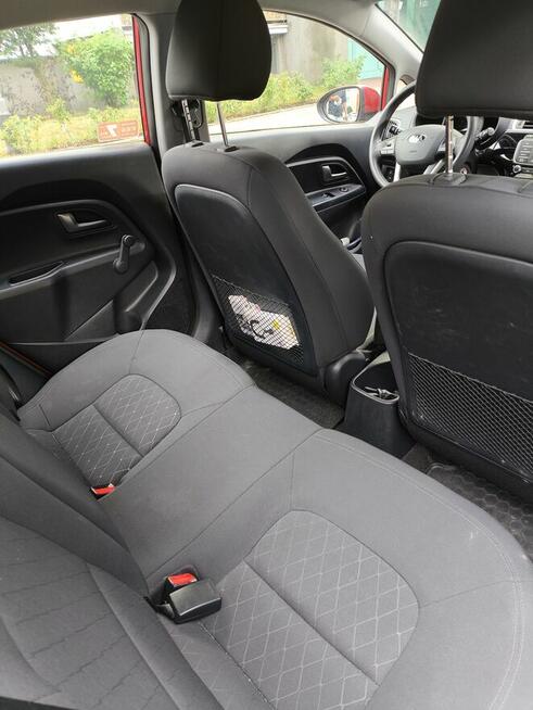 Samochód Kia Rio 1,2 Sedan 2015 r. mały przebieg