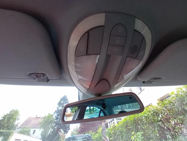 Sprzedam Mercedes- Benz E270 2.7 CDI