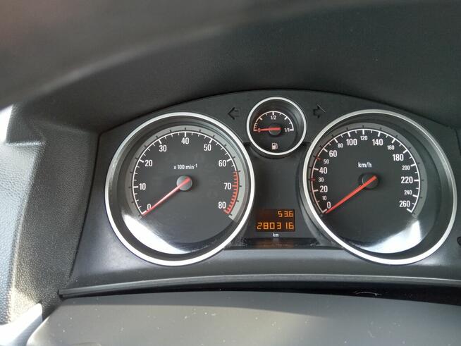 Sprzedam Opel Astra H Twinport 2004r 1.6b