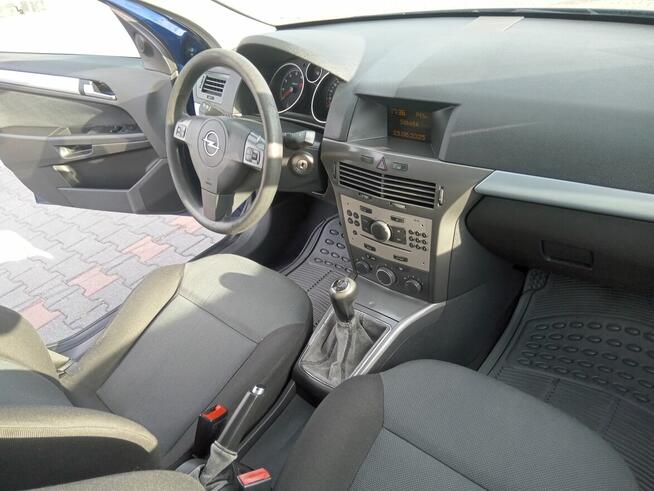 Sprzedam Opel Astra H Twinport 2004r 1.6b