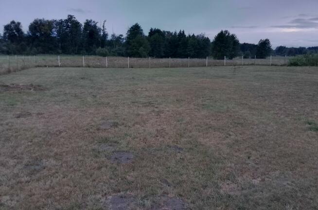 Sprzedam działkę budowlaną 1200 m